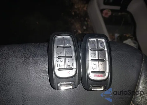 2020 Chrysler Pacifica Touring L z USA, uszkodzony, nr VIN 2C4RC1BG6LR269337